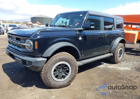 2021 Ford Bronco Outer Banks z USA, uszkodzony, nr VIN 1FMDE5DH0MLB04021